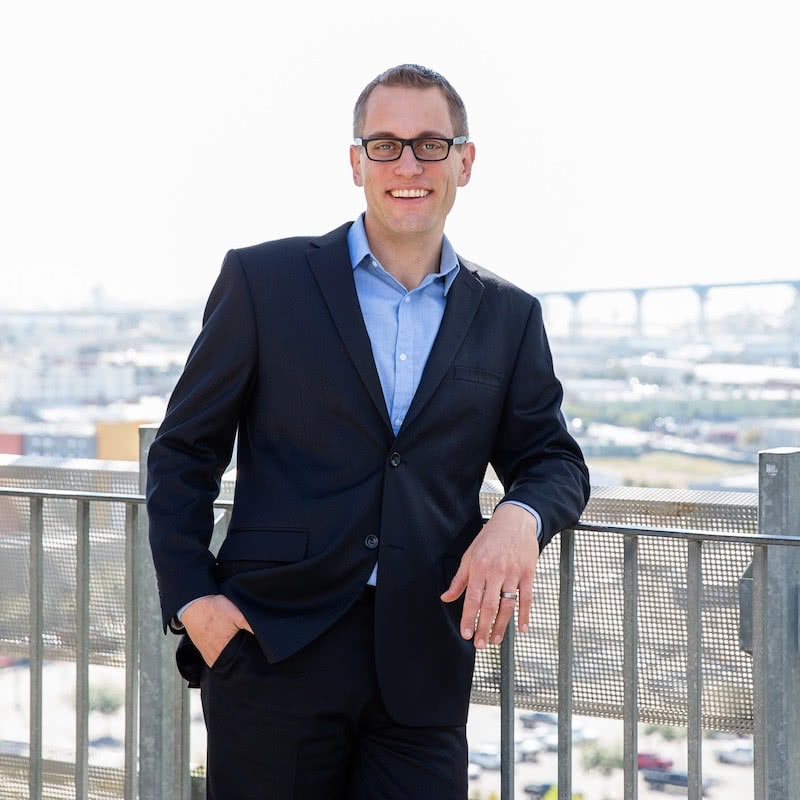 Headshot of Jon Luskin