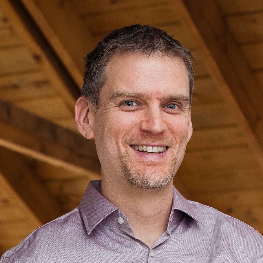 Headshot of Mike Morton